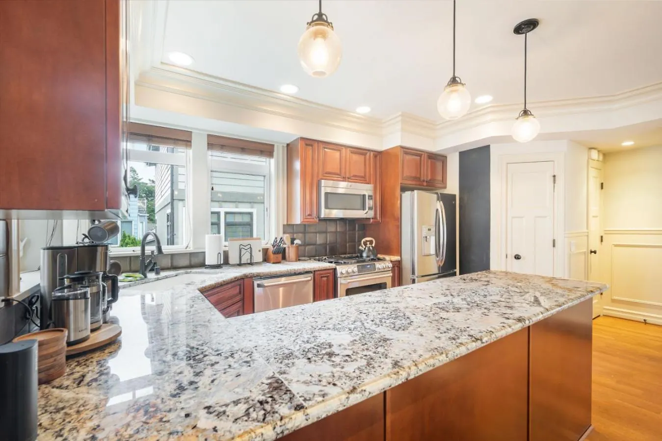 3Br 2Ba Kinnear Townhouse In Queen Anne, シアトル 別荘